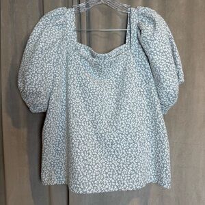 LOFT Gray Patterned Puff Sleeve Blouse cheetah leopard top Cottagecore